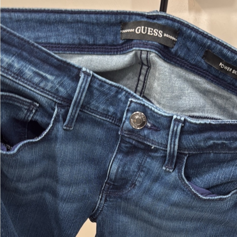 GUESS brand power skinny jeans brand new never worn size 26